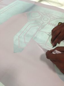 Devisu | Composition en adhésifs pour le Muséum Aquarium